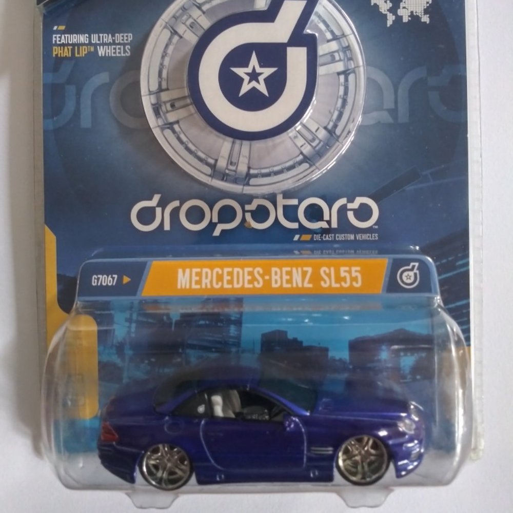 Hot Wheels Mercedes-Benz Dropstars G7067 Sealed 2004 Purple 1:50 Die-Cast RARE!